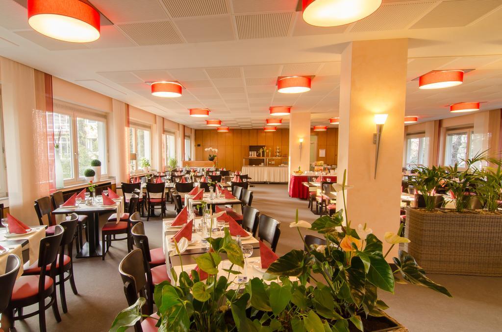 In Via Hotel Paderborn Exteriör bild