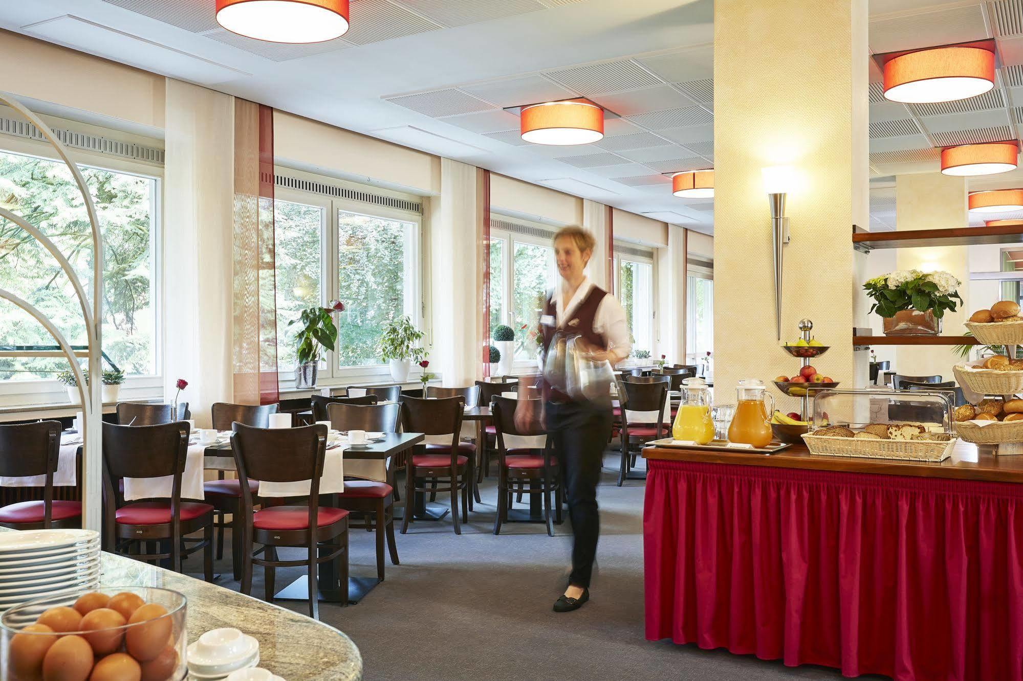 In Via Hotel Paderborn Exteriör bild